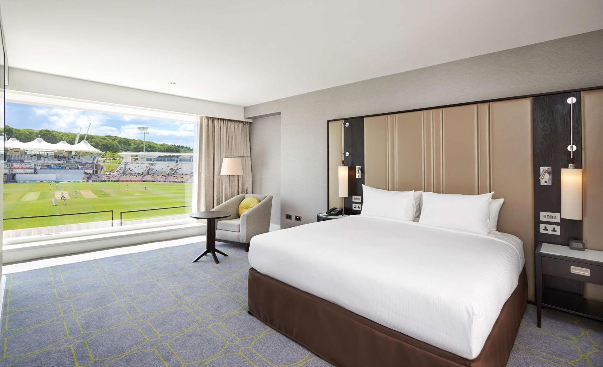 Hilton Southampton - Utilita Bowl Hotel Kültér fotó